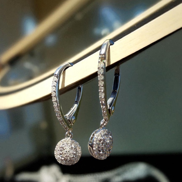 EFFY ENY Women's Sterling Silver & 0.23 TCW Diamond Drop Earrings - Picture 1 of 8